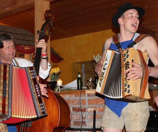 suedtiroler-nacht-satama.jpg